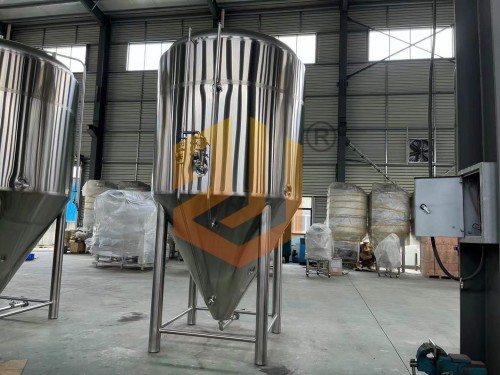 5噸（dūn）啤（pí）酒廠發酵罐特價（jià）銷售僅需5.5萬元限量6台